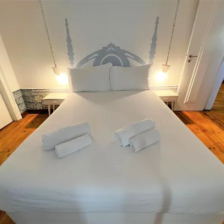 Casa Da Baixa, Renovated Beautiful 2 Bedroom Downtown Apartamento